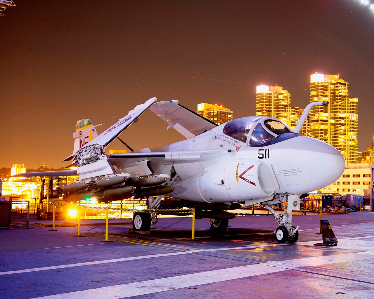 USS Midway Museum